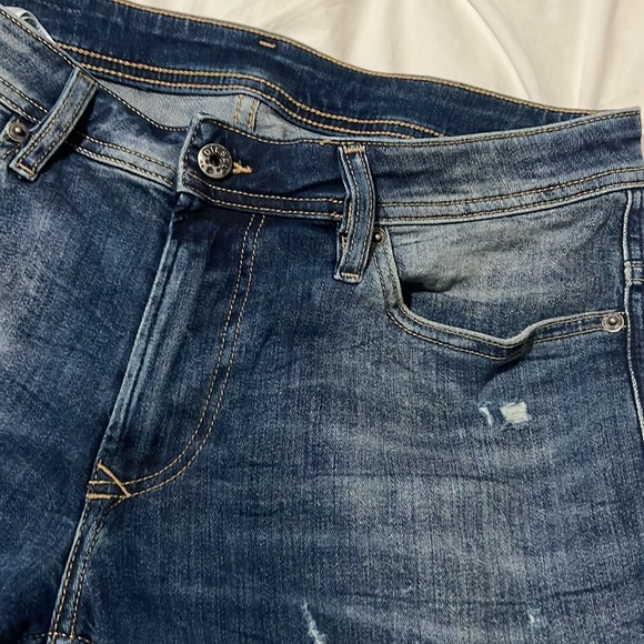 Diesel men’s shorts - Picture 3 of 13